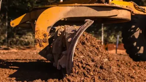 terrassier à Landivisiau - image 2